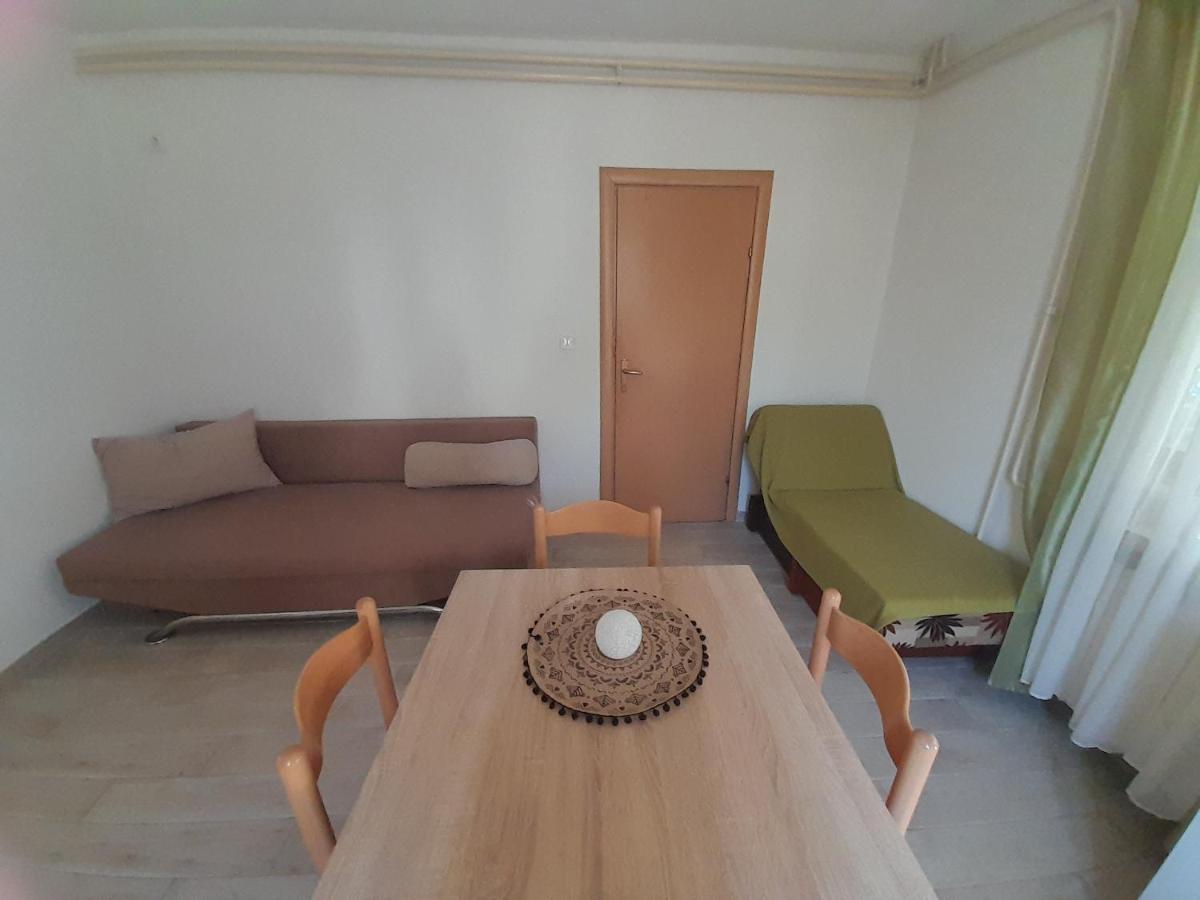 Apartments Nikovic Рисан Экстерьер фото
